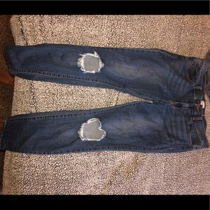 Knee tipped women’s skinny jeans size 13